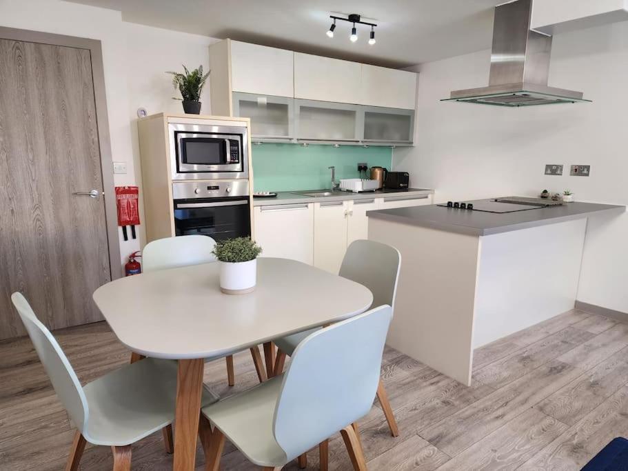Horizon House, Luxury 2-Bedroom Flat 3 オックスフォード エクステリア 写真